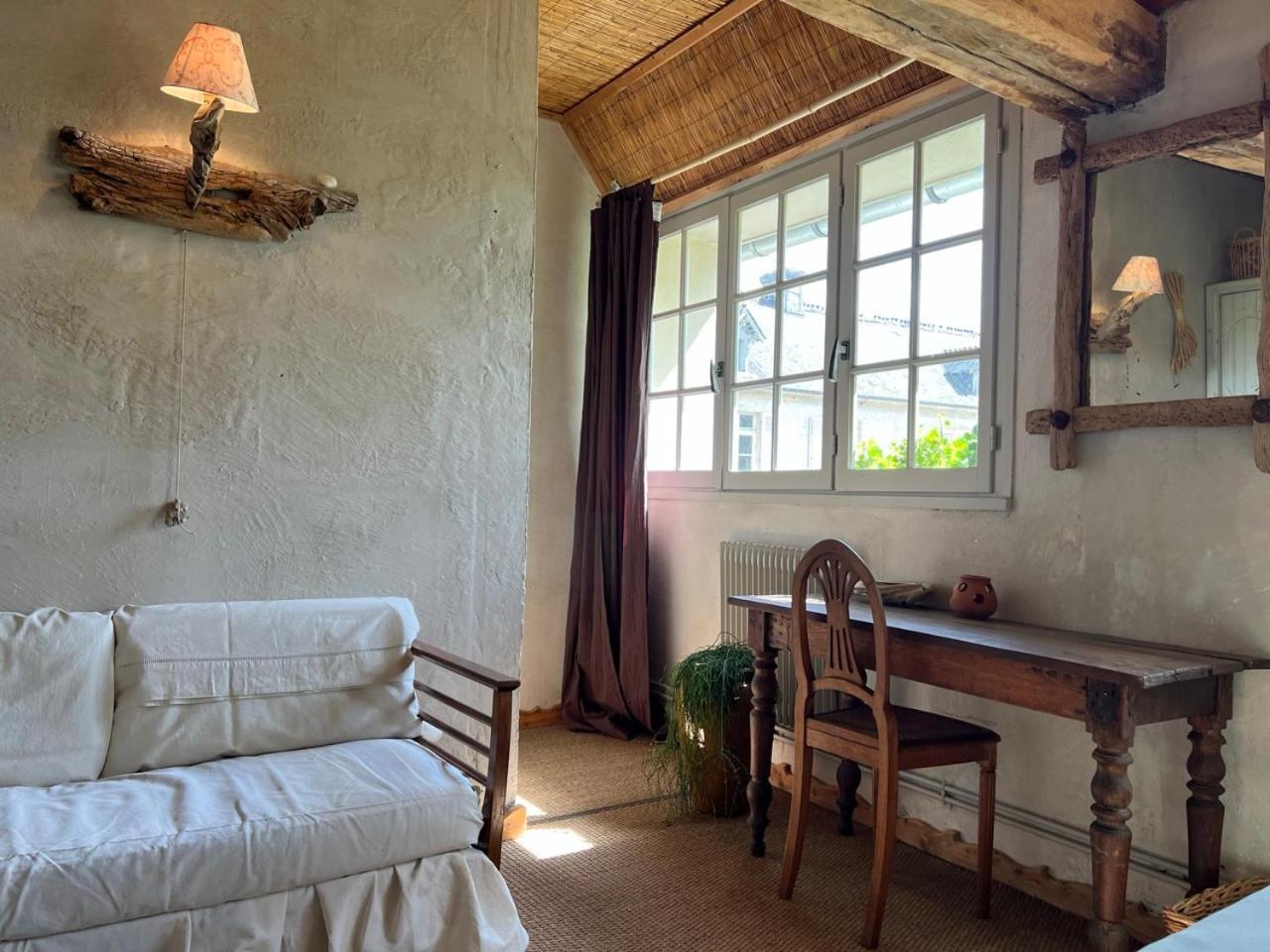 Chambres D'Hotes Manoir Du Chene Nonant Eksteriør bilde